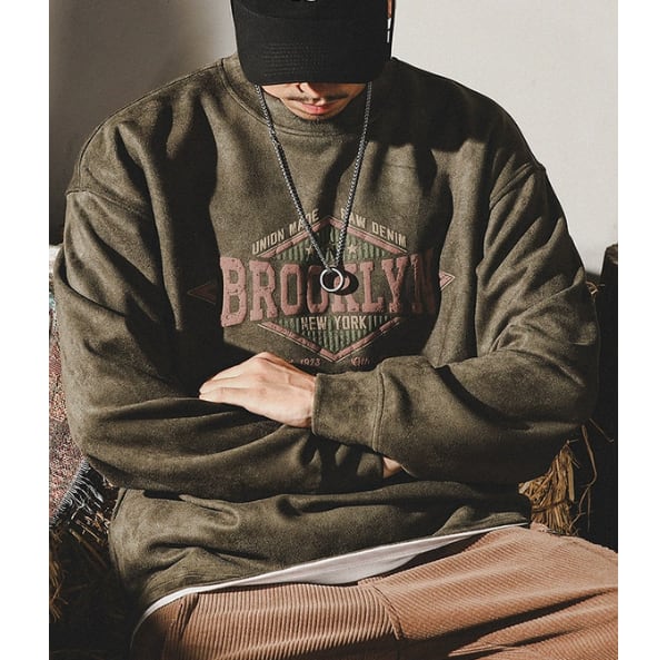 Front logo design sweat P374