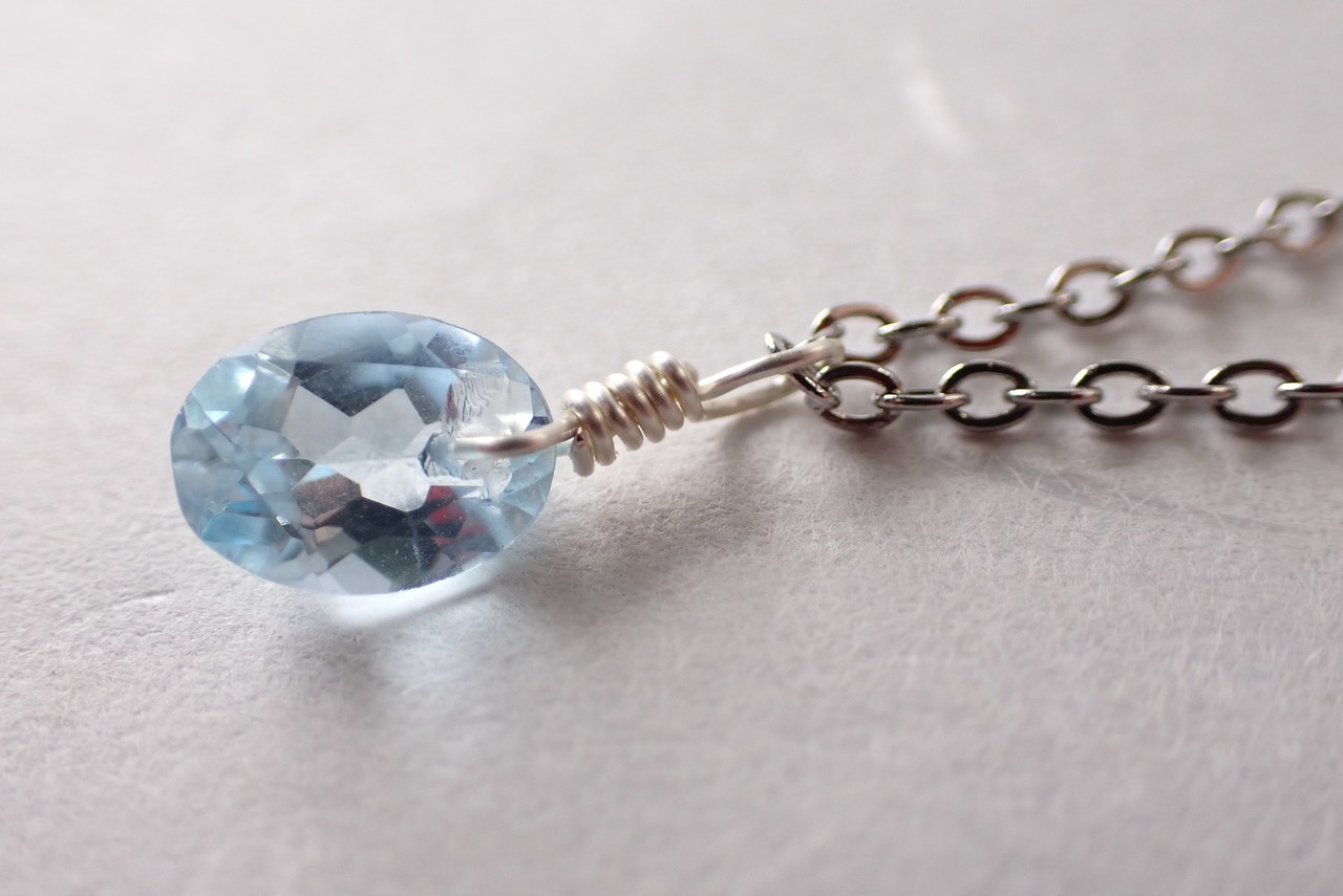 ブルートパーズネックレス　1.16ct　[C6‐953]