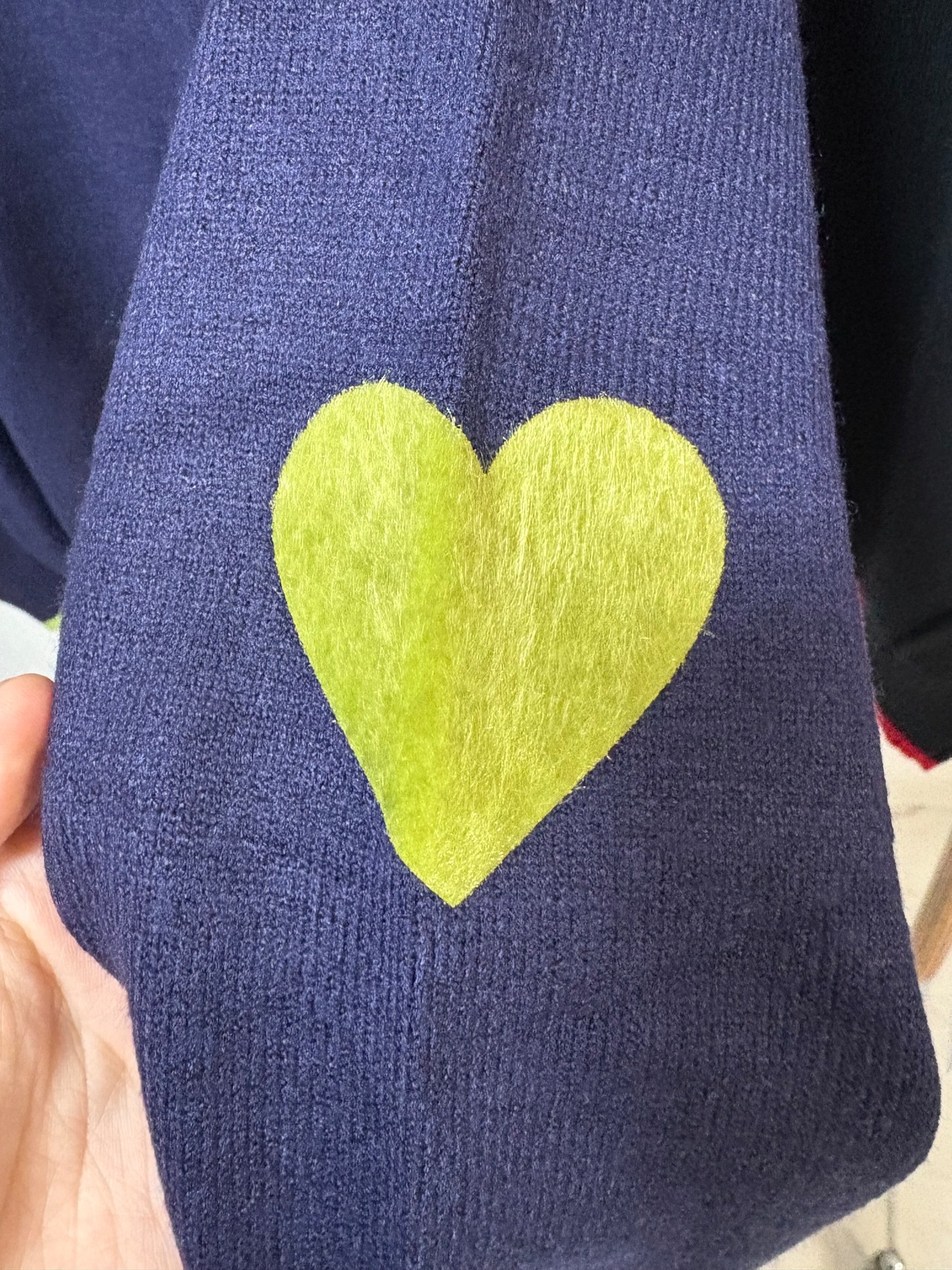 TORNERA 袖ハートヤーンニット　56091