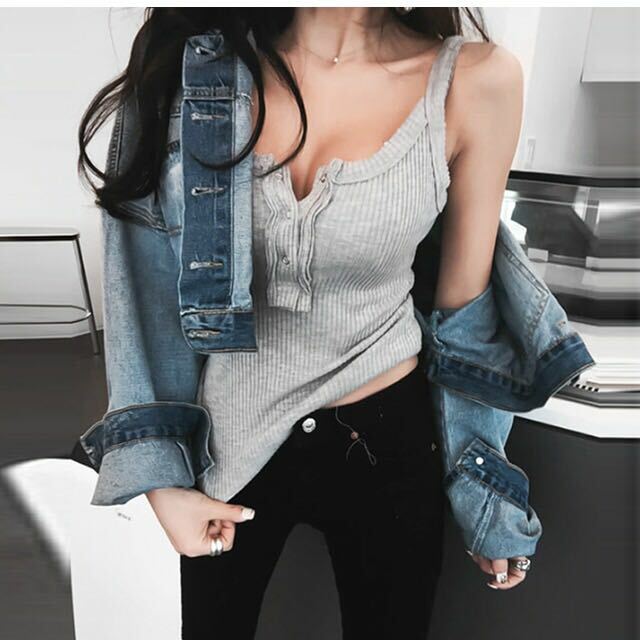 春 夏 レディース 胸元 セクシー トップス 袖なし ノースリーブ タンク