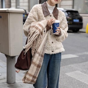 short boa jacket J00011