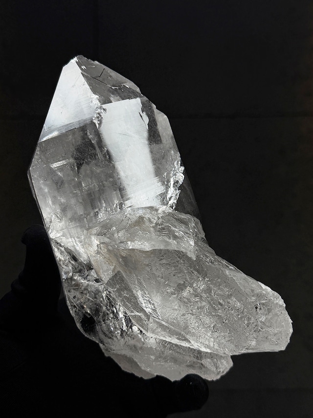 カテドラルクォーツ【ML-0167】インド マニハール