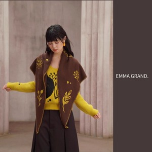 陽だまりに佇む黒猫のニットトップス　E00607