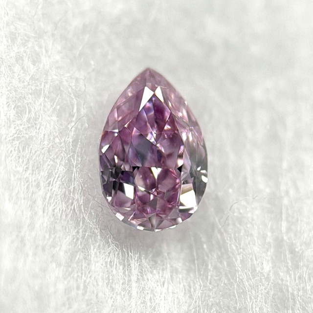 ダイヤモンド 0.045ct FANCY INTENSE PURPLE PINK  SI1 ペアシェイプ