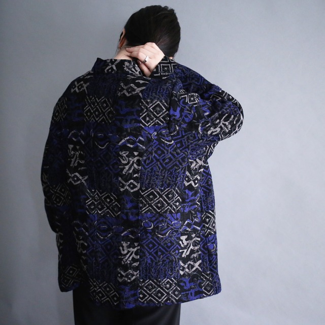 "black × blue × gray" box silhouette mao-collar zip-up jacket
