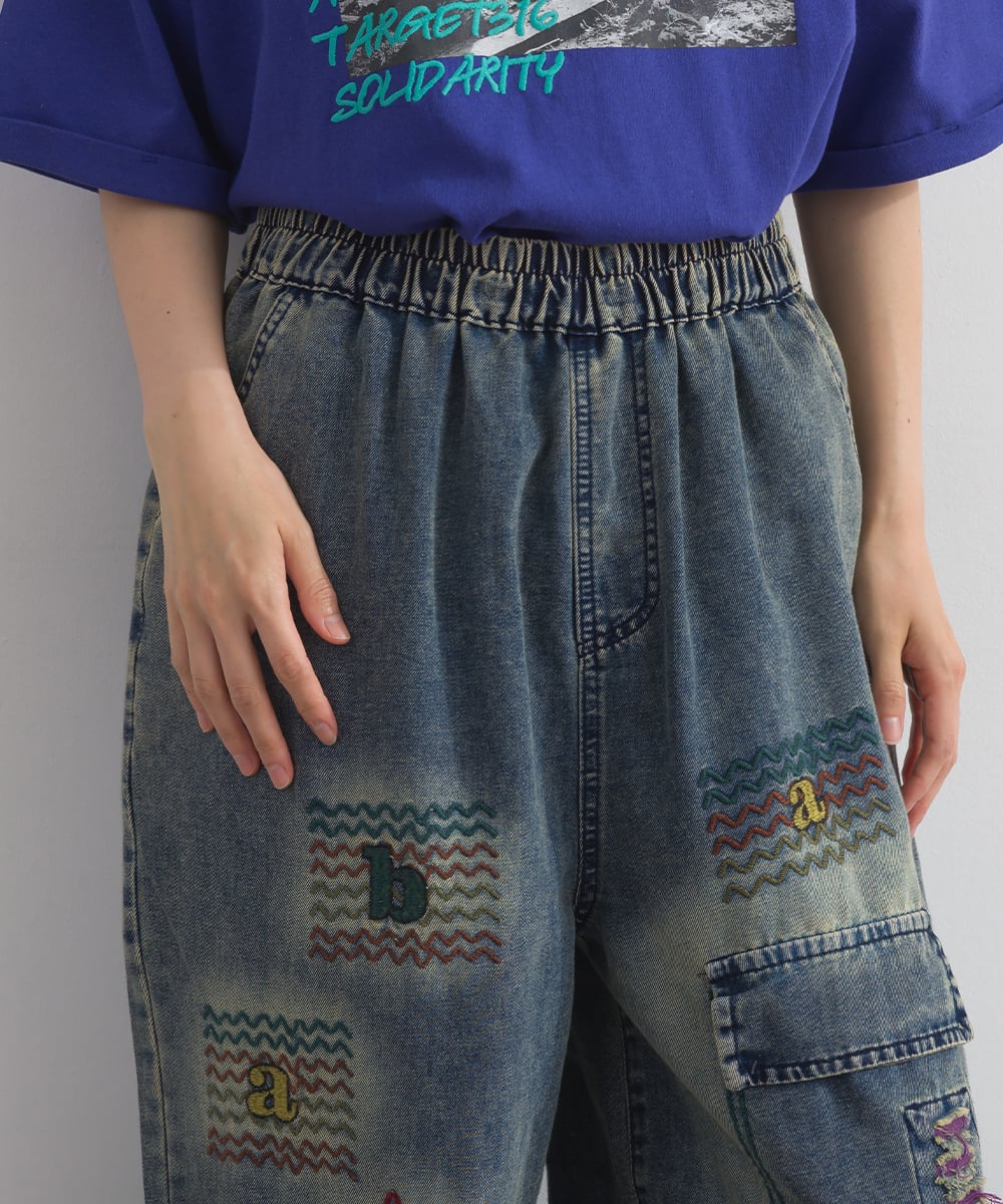 D262153 刺繍デザインデニムパンツ / Embroidered Design Denim Pants