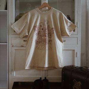 A certain painter's T-shirt