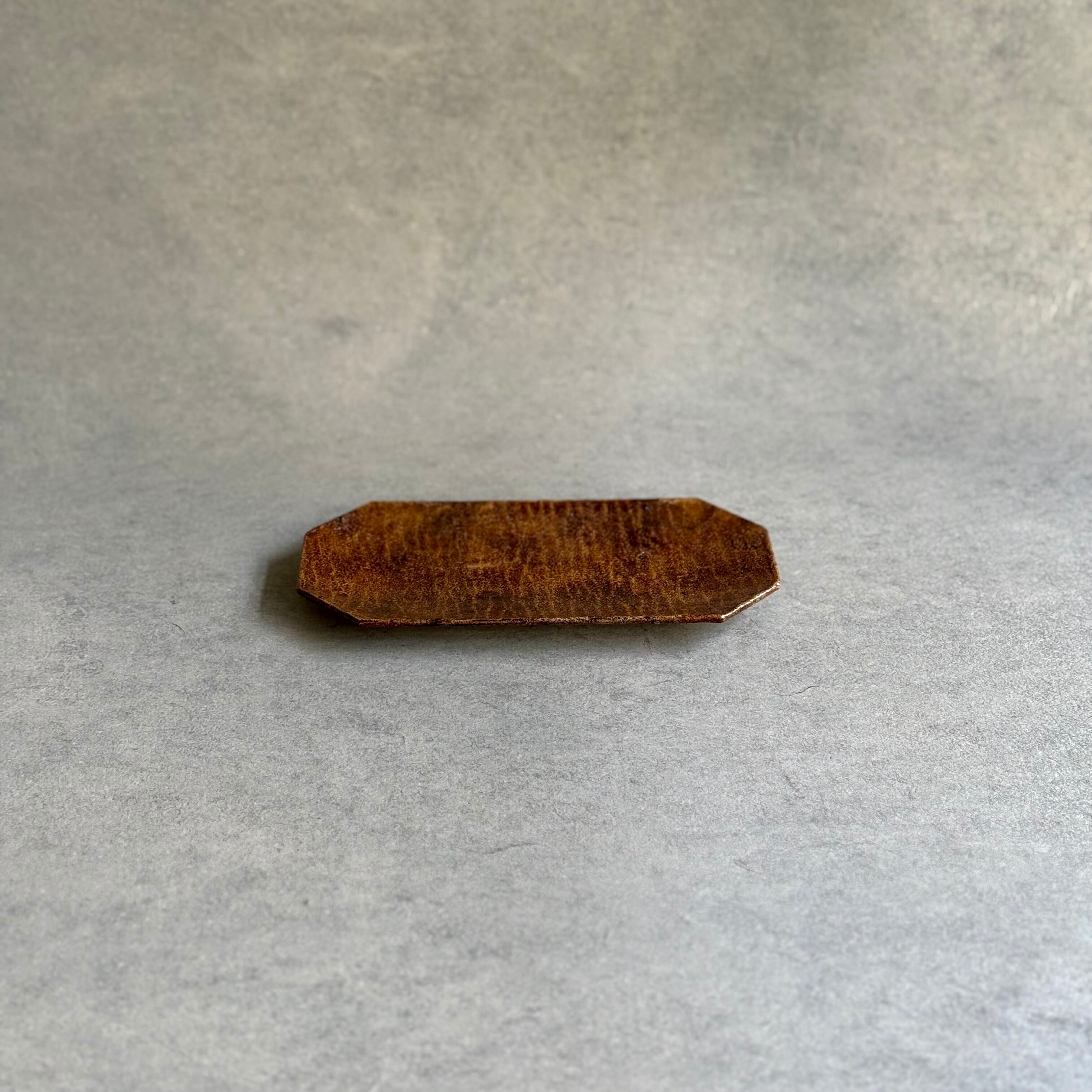 田澤祐介 隅切一文字皿 蒔地漆錆白溜