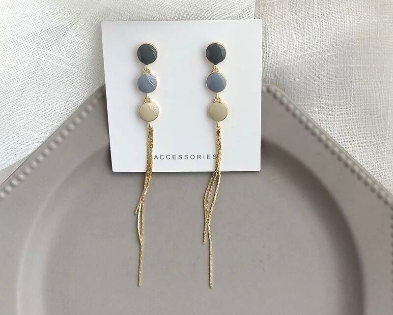 ベールピアス/イヤリング