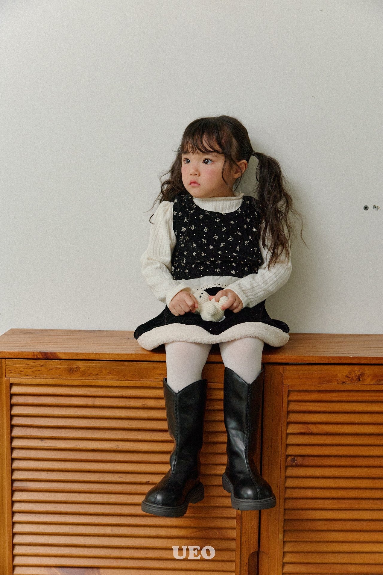UEO［取寄］aurora vest 26winter