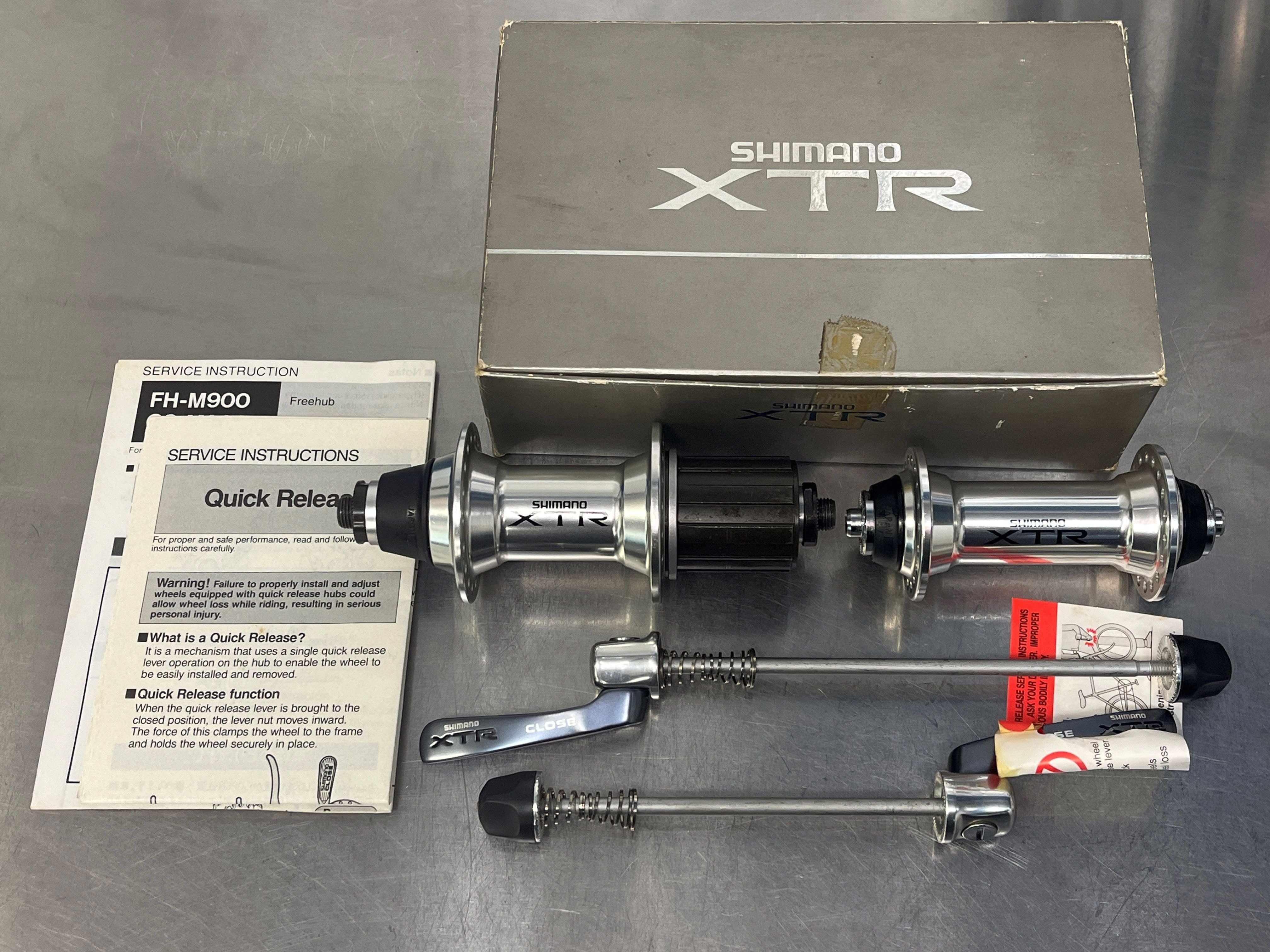 NOS Shimano XTR HB-M910 FH-M910 100/135 36H