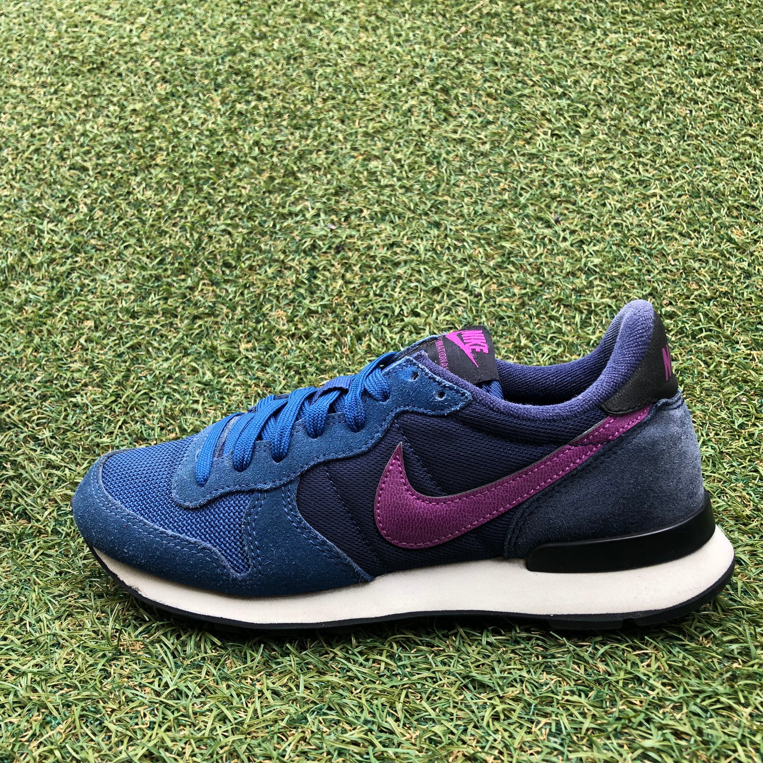 NIKE INTERNATIONALIST ナイキ インターナショナリスト HA868
