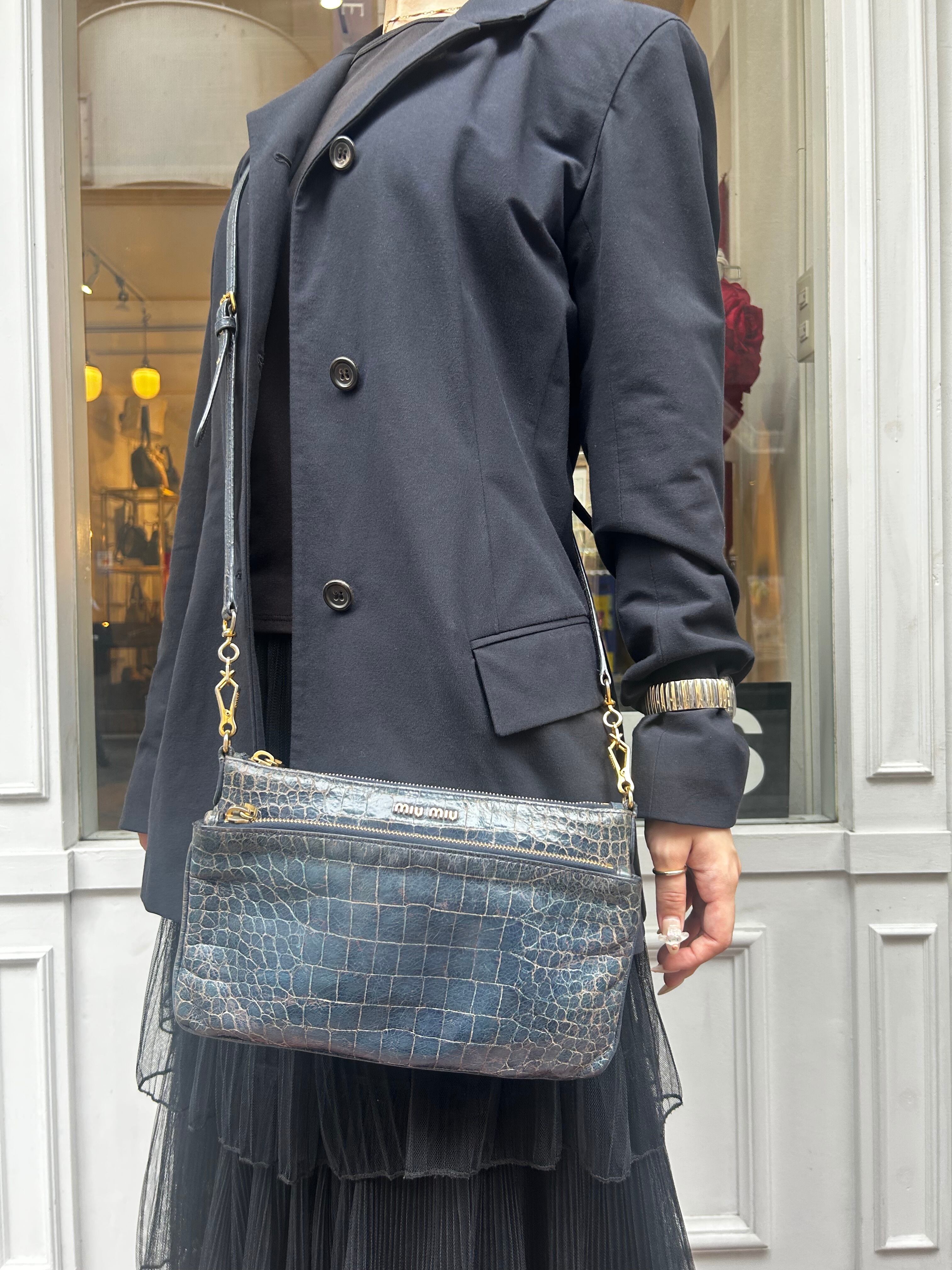 MIU MIU / vintage navy shoulder bag. | AURA JAPON powered by BASE