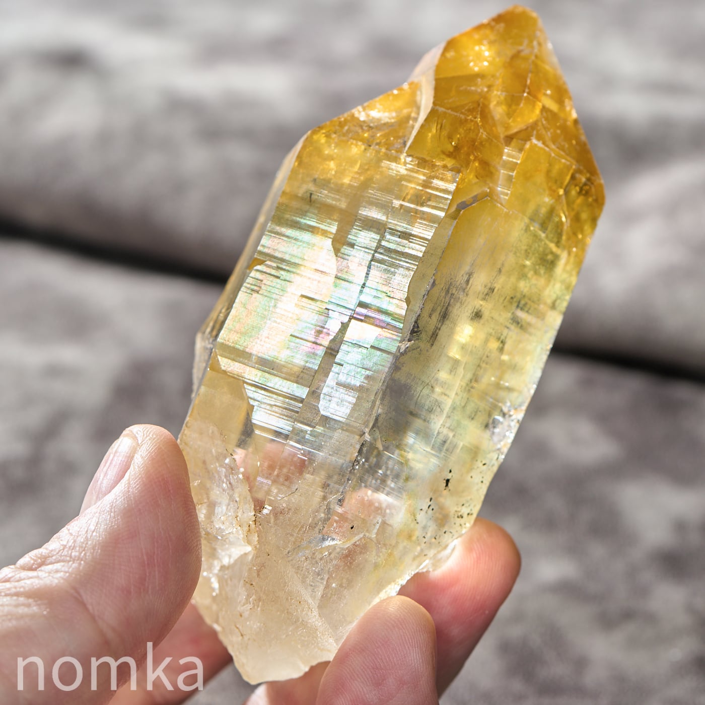 トップクオリティ】ゴールデンヒーラーヒマラヤ水晶原石(ネパール