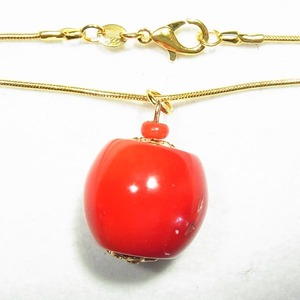 山珊瑚（チベタン コーラル　Tibetan Coral）のペンダントネックレス　11823N
