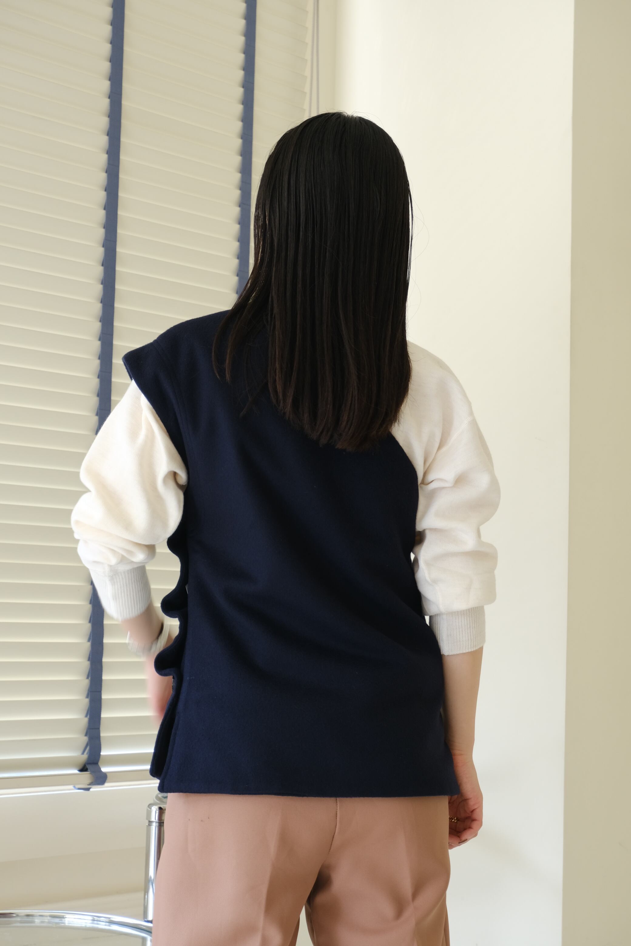 KAYLE】WOOL CASHMERE ASYMMETRY TOP | theour