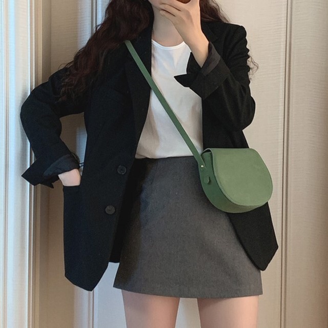 アウター レディース 3色 ジャケット テーラード ミディアム丈 長袖 ストレート シングルブレスト ポケット かわいい 大人可愛い きれいめ シンプル カジュアル 上品 エレガント おしゃれ 綺麗 お嬢様 かっこいい クール おとな ナチュラル こなれ感 キュート ガーリー レトロ 無地 通勤 学生 通学 デート お出かけ 女子会 カフェ巡り 街歩き S M L XL 2XL ホワイト ブラック コーヒー 春 秋 10代 20代 30代 ママ 韓国系 着回し 体型カバー ファッション 流行 送料無料