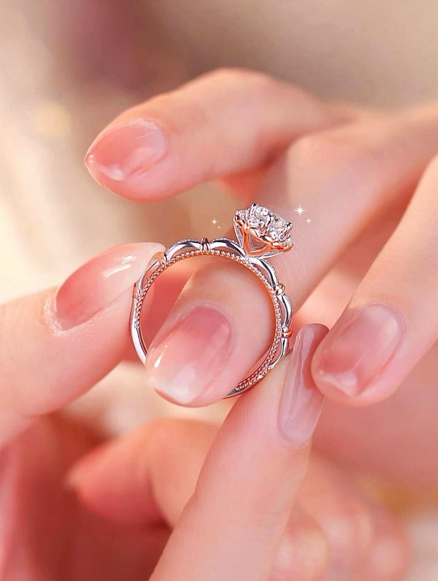 フラワー モアサナイト 花 2カラー キラキラ 0.6ct ゴージャス