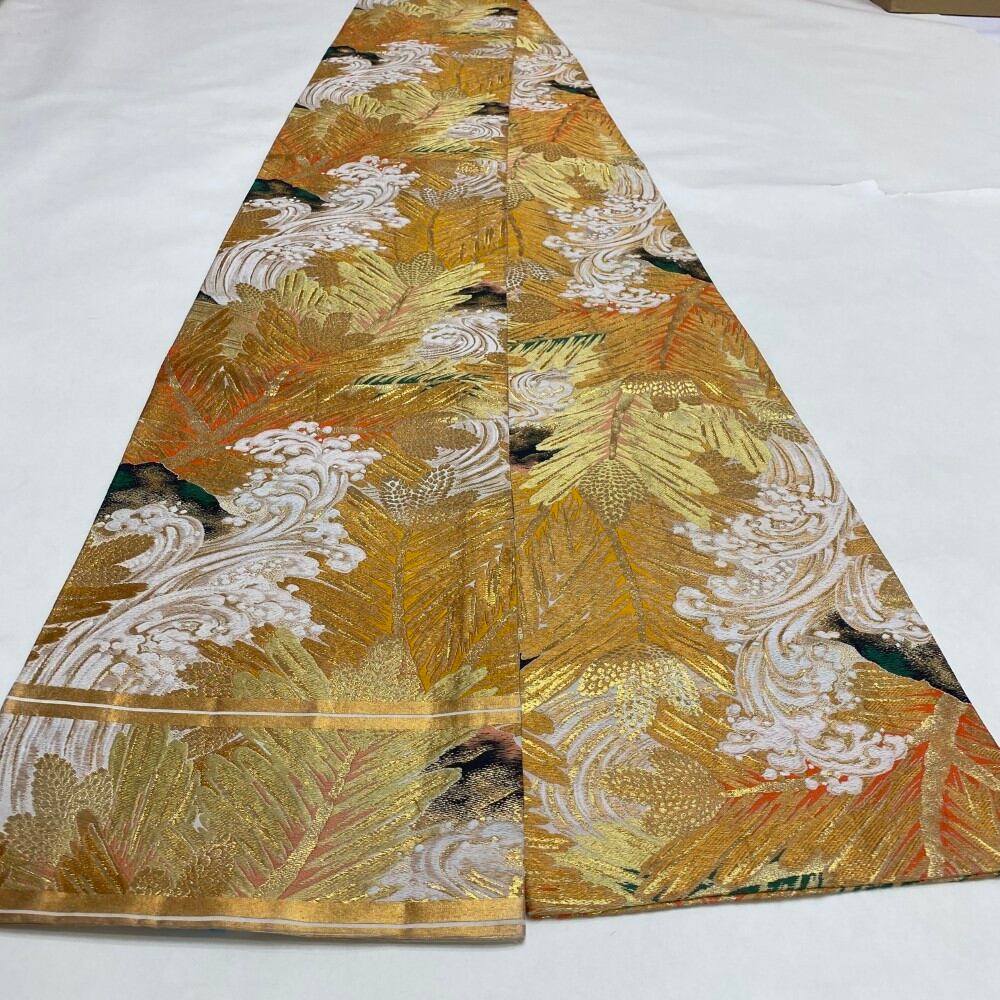中古 丸帯 正絹 連続模様 全通柄 ゴールド Dランク 398cm 5694