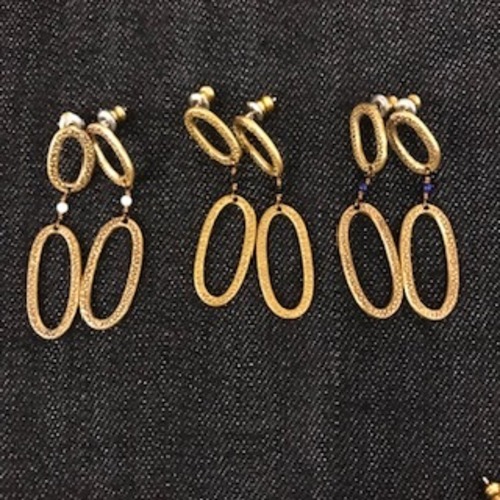 youra オーバルピアス（L）