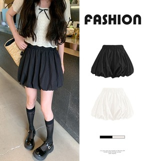 ウエストゴム ミニ丈 バルーンスカート レディース スカート ボトムス スカパン ミニスカート ミニ 膝上 Aライン バルーン フェミニン ふっくら ハイウエスト 伸縮性 かわいい 大人可愛い シンプル カジュアル おしゃれ レトロ こなれ感 ガーリー 主役級 ラブリー キュート 無地 春 夏 秋 冬 ママ 通勤 学生 学校 通学 デート お出かけ 旅行 公園 女子会 休日 ショッピング カフェ モノトーン 体型カバー 脚長 普段使い 着回し S M L XL ゆったり 白 ホワイト 黒 ブラック