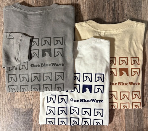 IZUBLUE　波いっぱい　ロングTシャツ