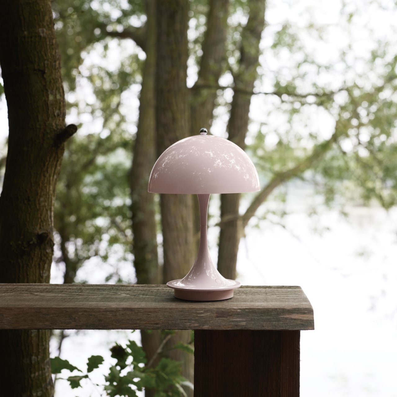 リプロダクト ルイスポールセン Panthella Portable ローズ