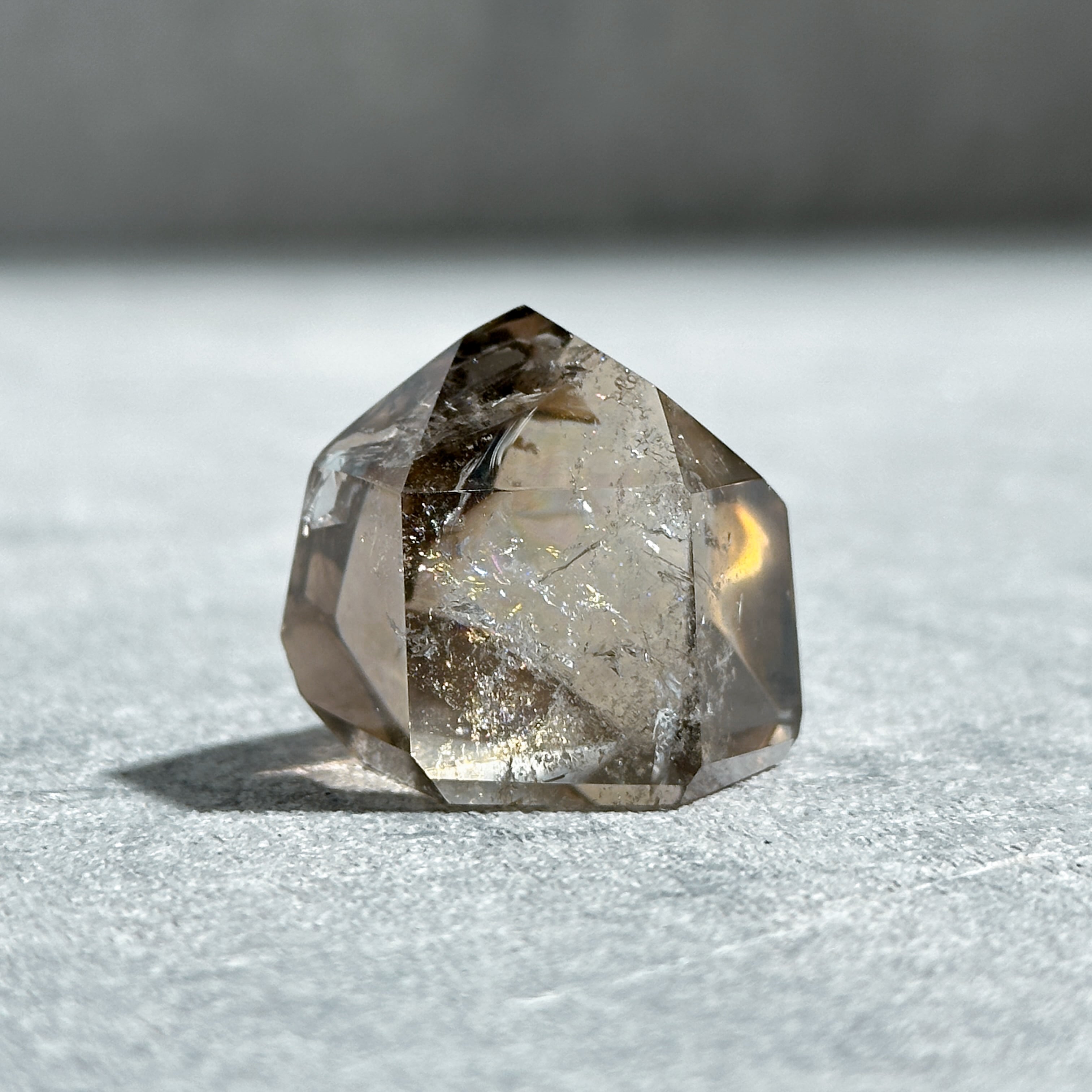 ファントム◎シトリン（黄水晶） フリーフォーム33◇ Citrine