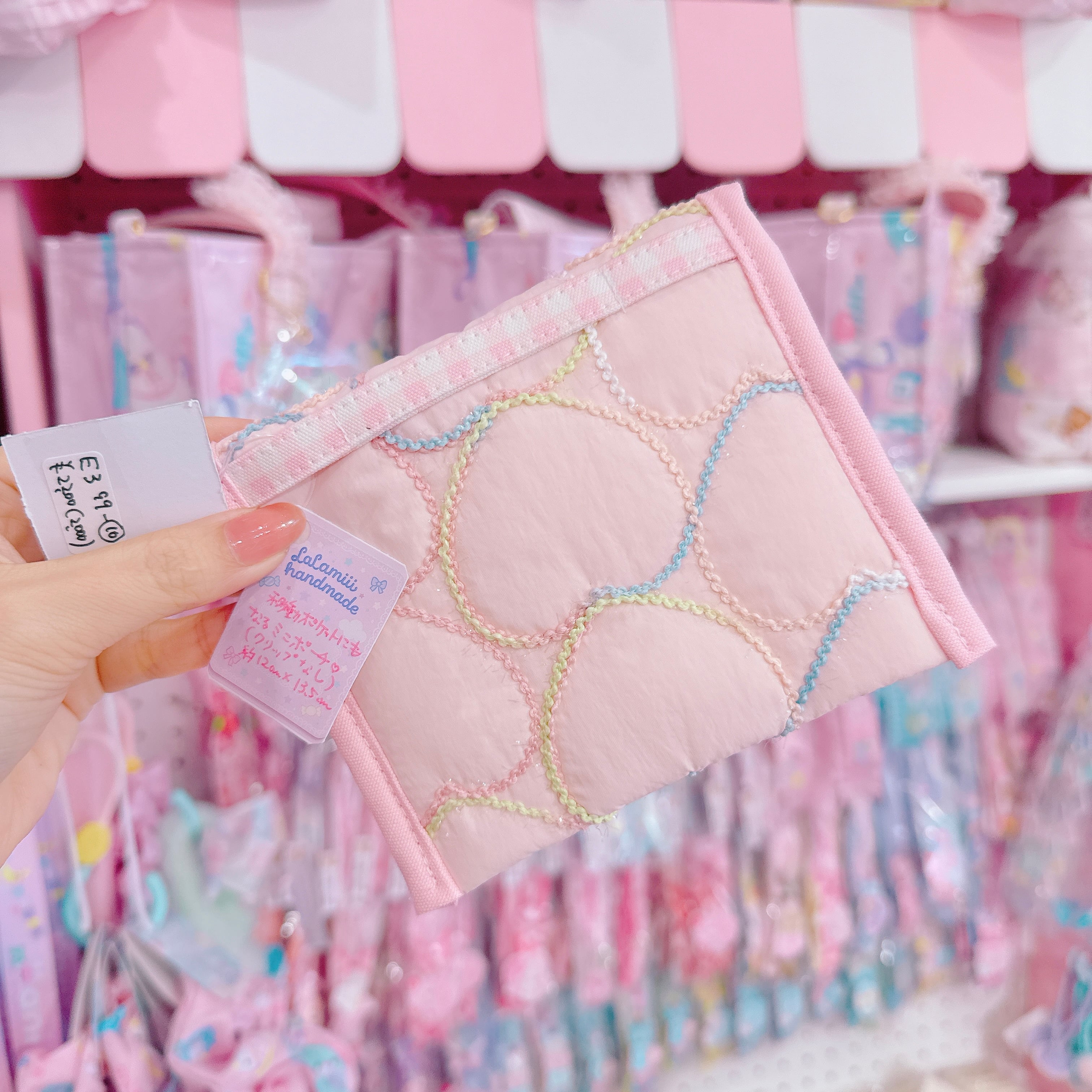 【E3】99-10移動ポケットになるミニポーチ