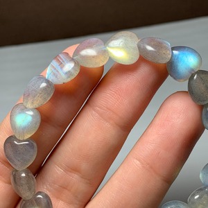 Kno11.シラーが美しい☆ハート・ラブラドライト ブレスレット