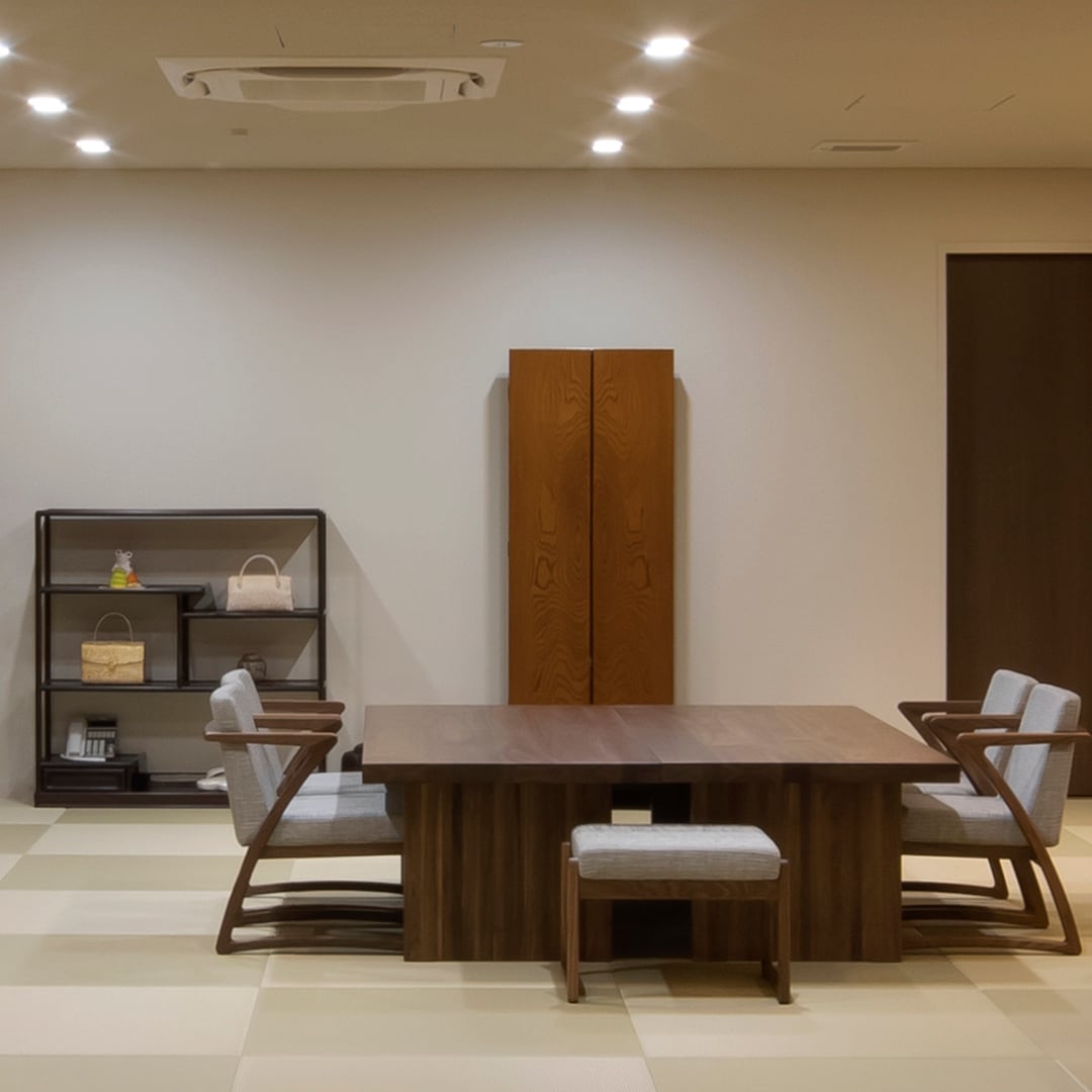 カンナ ローチェア SH380 ウォールナット Cランク［リアルスタイル