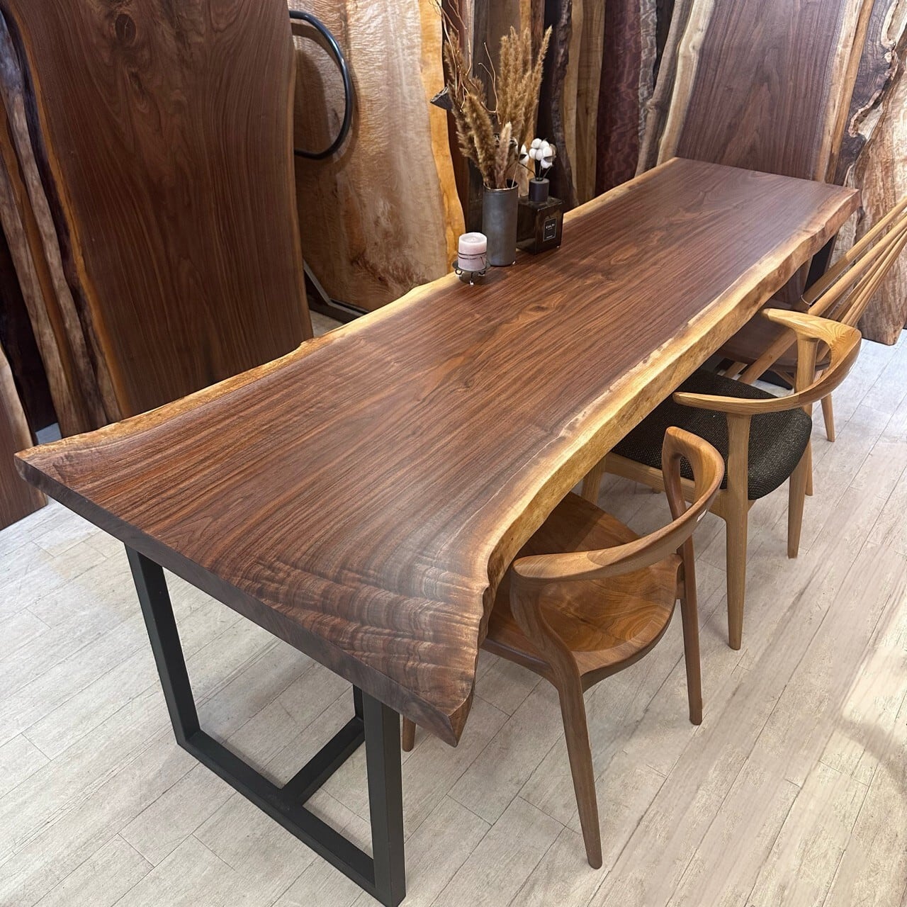 ウォールナット_2500×650-940×52_横浜OUTLET PLUS店_テーブル天板/一枚板 1013 t001