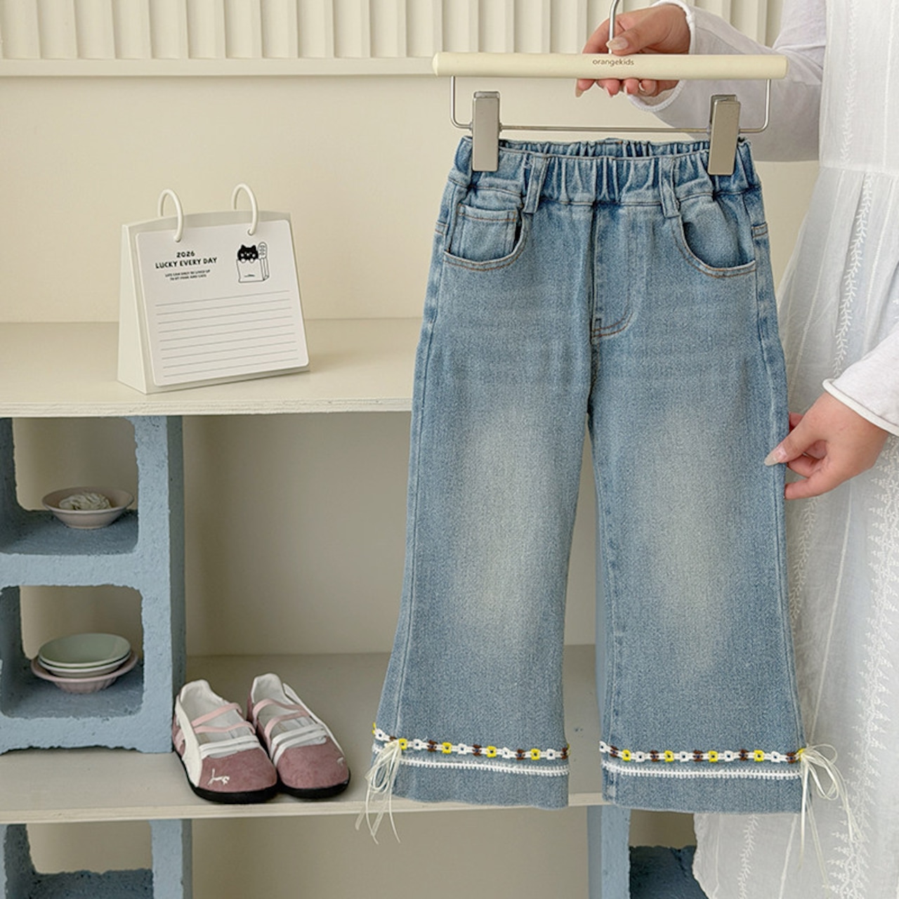 春リボンつきジンズ