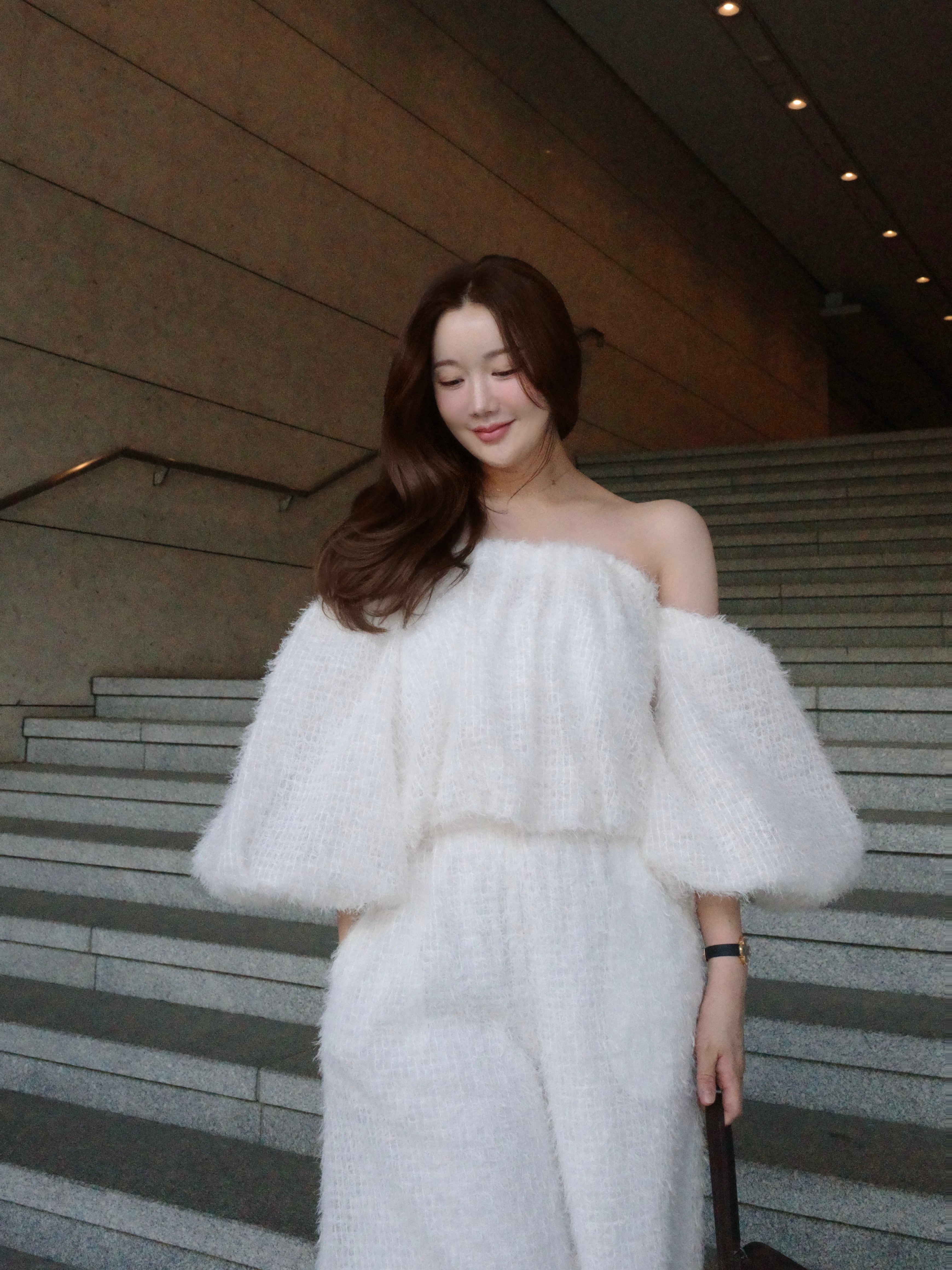 トップス HYEON luna tops / white luna tops / white 6/18 21:00～再販(即納) | HYEON