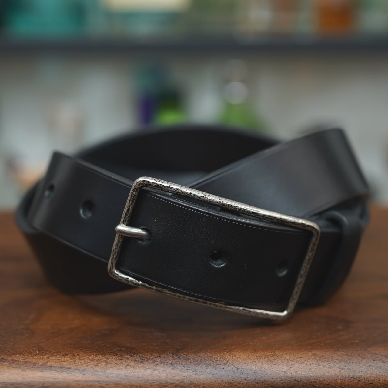 Maison d' Artisan 一枚革槌目バックルベルト Martele(マルトレ) ブラック