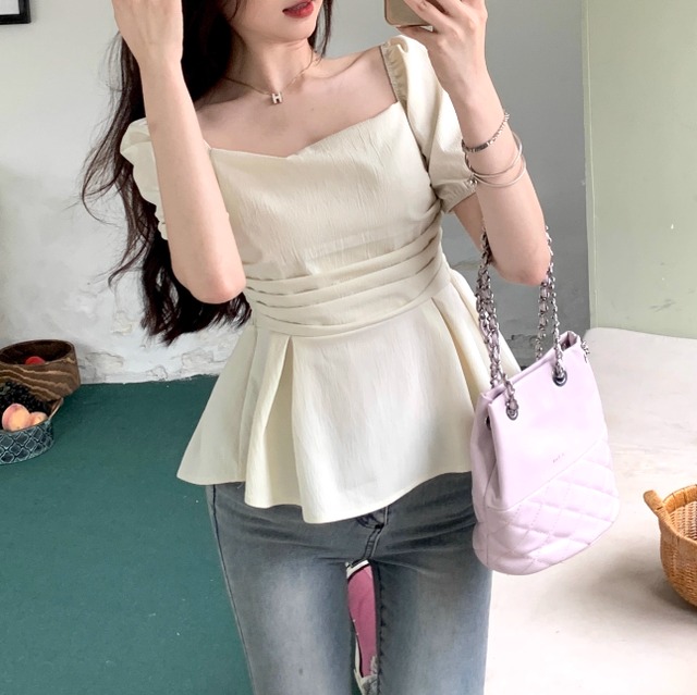 ペプラムトップス レディース トップス カットソー 半袖 パフスリーブ スクエアネック 襟なし フレア ウエストマーク ハイウエスト かわいい 大人可愛い きれいめ 上品 おしゃれ エレガント 存在感 都会的 フェミニン 無地 春 夏 秋 ロングシーズン デート お出かけ イベント 女子会 休日 ホテル ショッピング 発表会 カフェ プレゼント 脚長 プチプラ 普段使い 着回し モテ 清楚 インスタ映え L XL 2XL 3XL 4XL 大きいサイズ ブラック オフホワイト ベーシックカラー