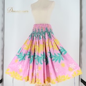 フラダンス 衣装 パウスカート ピンク系 シングル シンプル ティアレ柄 葉っぱ柄 かわいい 華やか 鮮やか 明るい ふわふわ ハワイアン アロハ ハワイアンプリント フラ ダンス レッスン 練習 グリーン系 イエロー系 おしゃれ カラフル 可愛いスカート