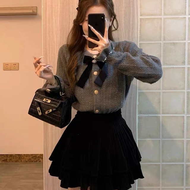 Round-Neck Bow Knit Cardigan
