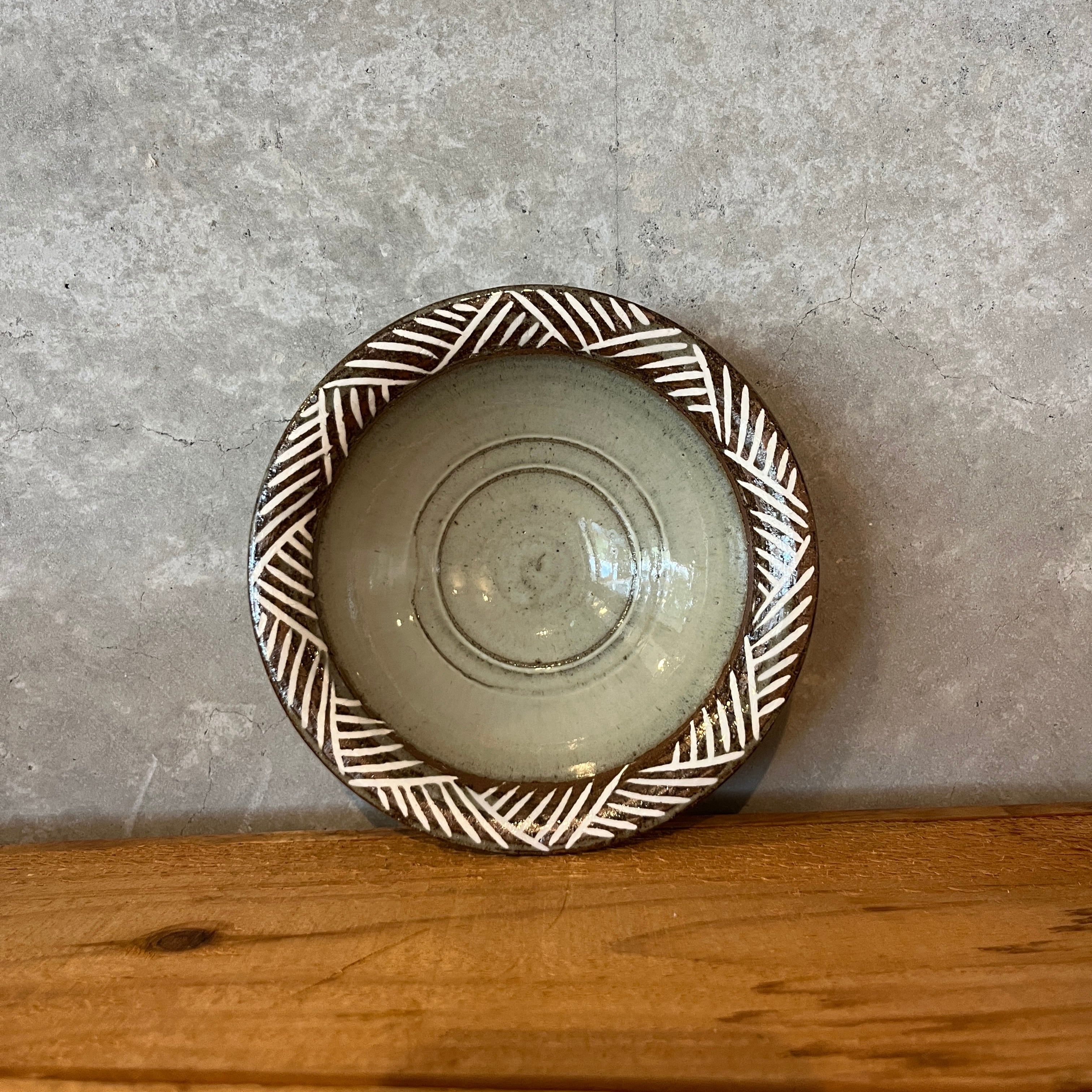 小代本谷ちひろ窯 緑象嵌5寸鉢