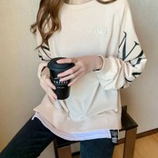 【2025年新作】袖ロゴプリントレイヤードトレーナー アイボリー