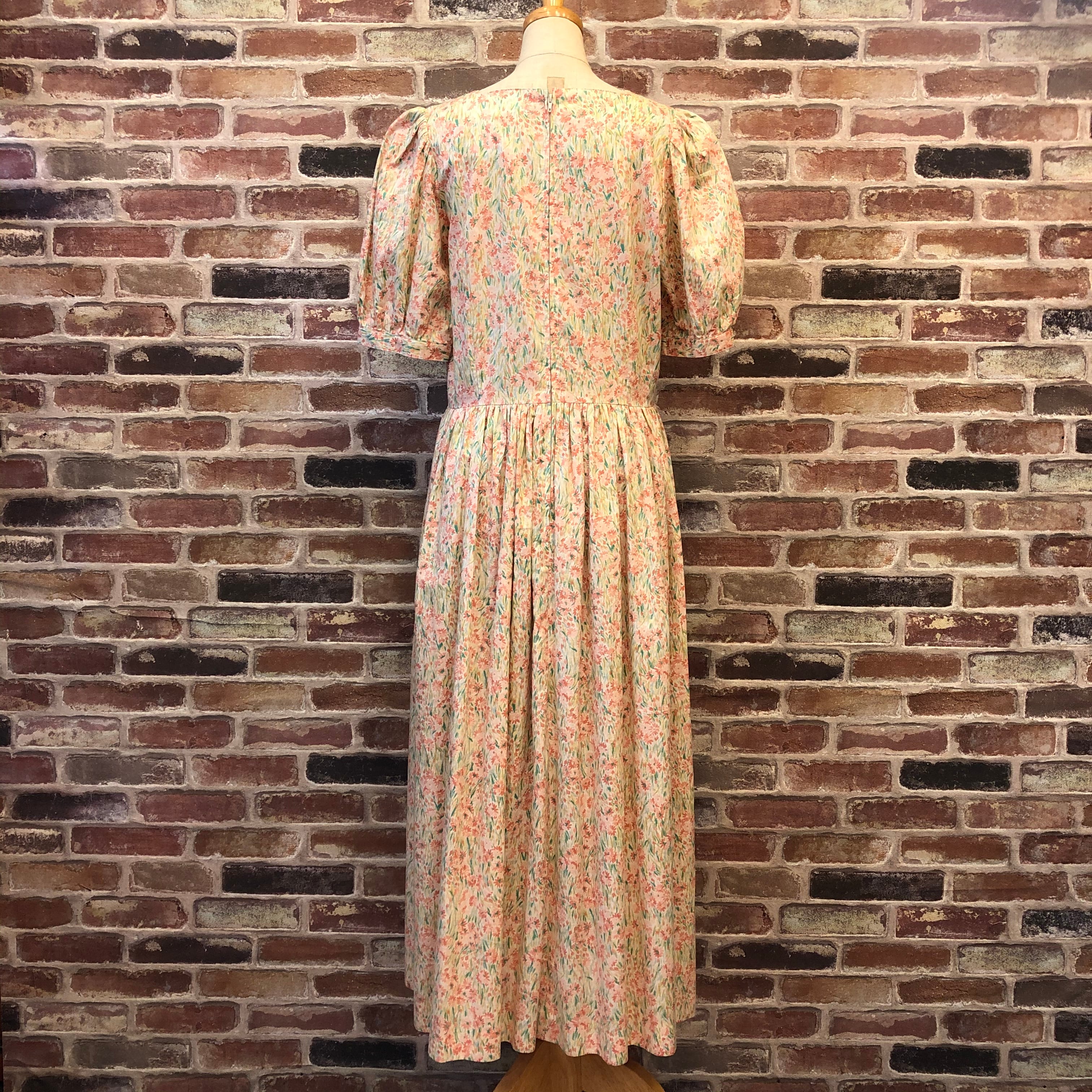 laura ashley Flower Light Pink One-piece | インポート古着 GEORGE