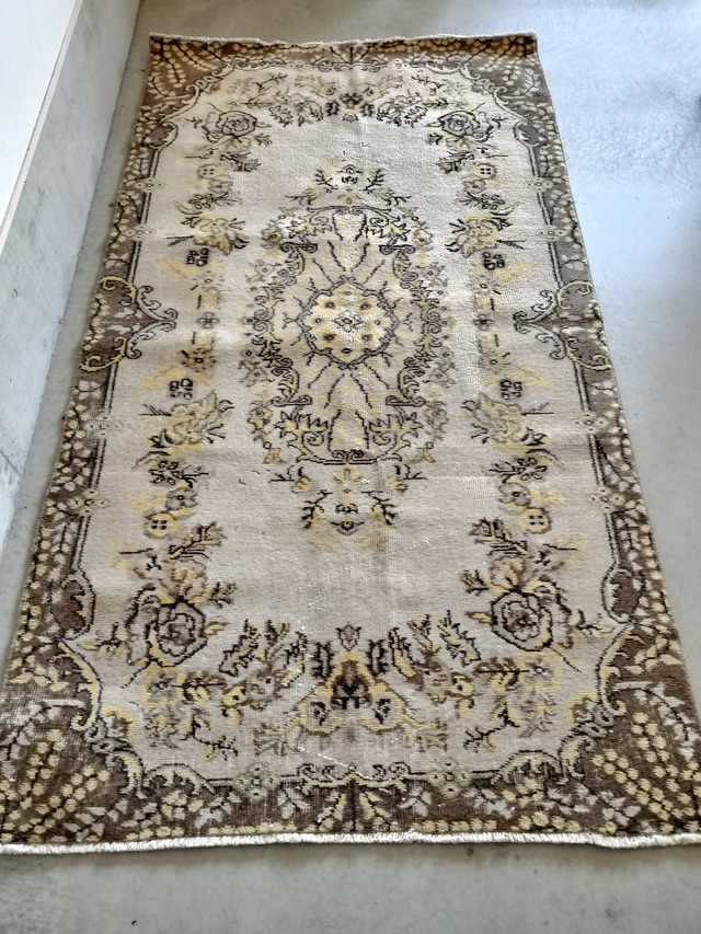 Turkish rug No.724