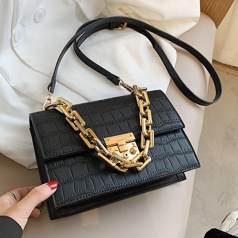 レトロスモールバッグメス2020新しい流行のファッションオールマッチチェーンショルダーメッセンジャーネットレッドシンプルな質感の小さなスクエアバッグ Tiancai_Wing_Bag73536135653