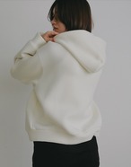 MANOF LOGO ROUND HOODIE 2色展開