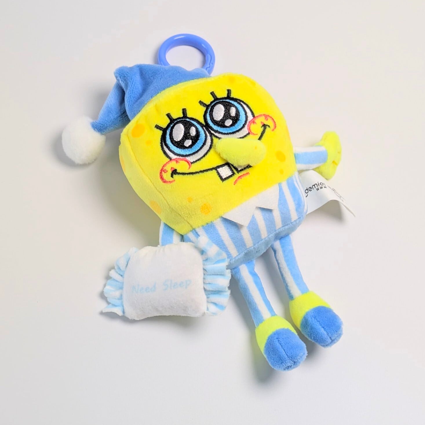 【 SpongeBob SquarePants ( スポンジボブ )  】スポンジボブ パジャマコスチューム with 『Need Sleep』枕ver.  / ぬいぐるみキーホルダー / プラッシュキーホルダー 〚アメリカン雑貨 アメトイ〛