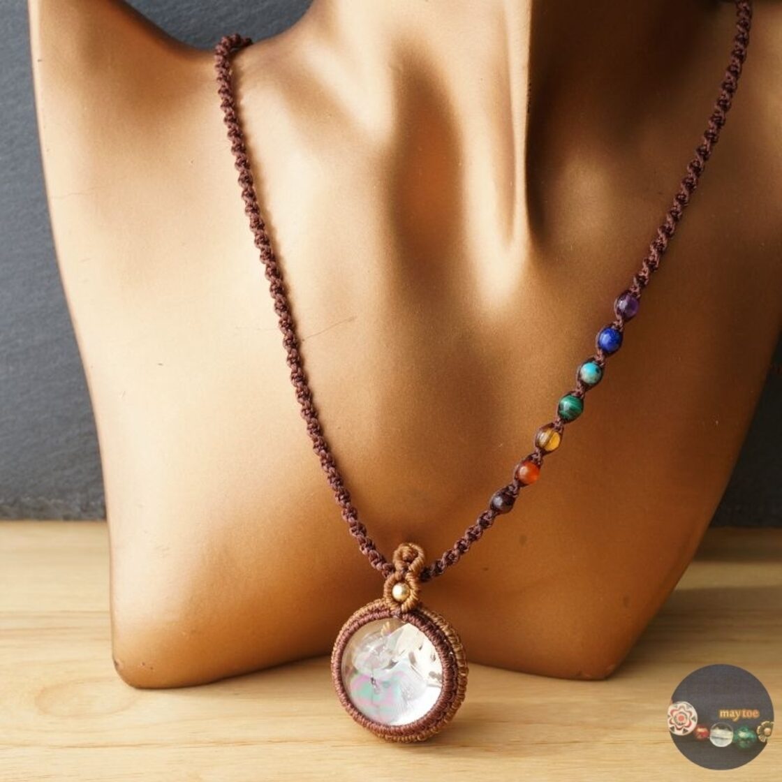 虹のお守り☆レインボー水晶（アイリスクォーツ）七色天然石＊厄除け 