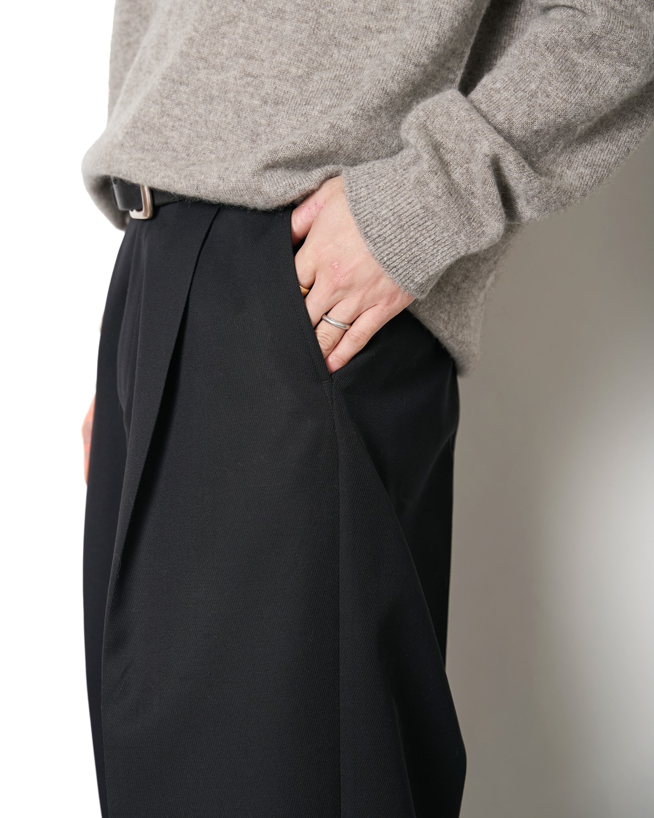 ssstein "WOOL KERSEY EXTRA WIDE TROUSERS〔BLACK〕"
