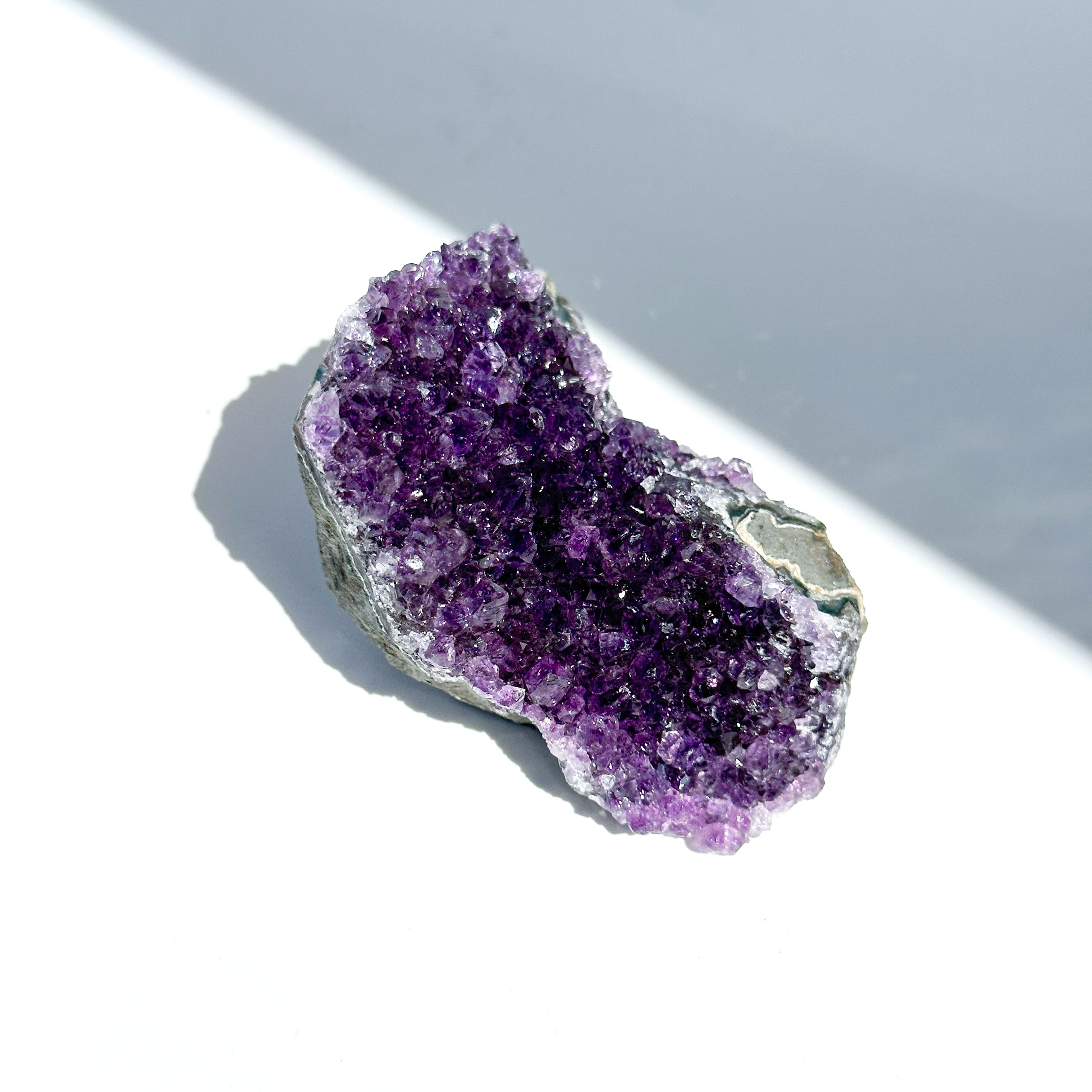 天然石アメジストの原石　置物　鉱物NO.030916 ウルグアイ産アメジスト 原石62◇ Amethyst ◇天然石・鉱物