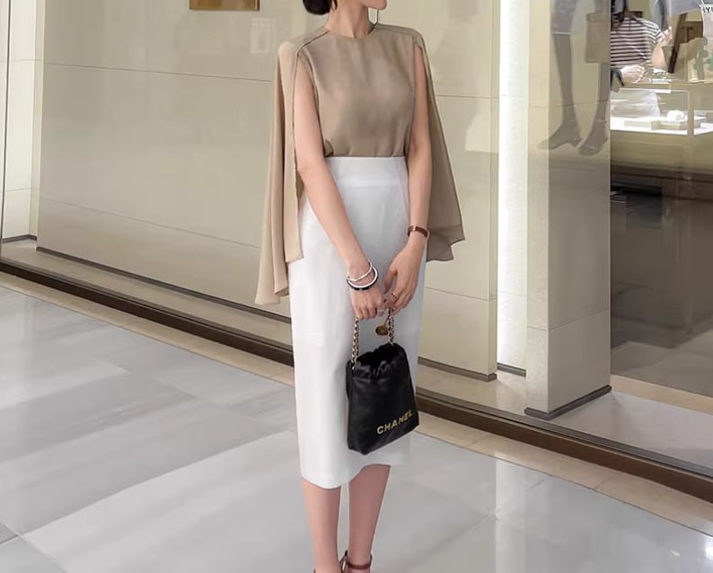 ケープブラウス