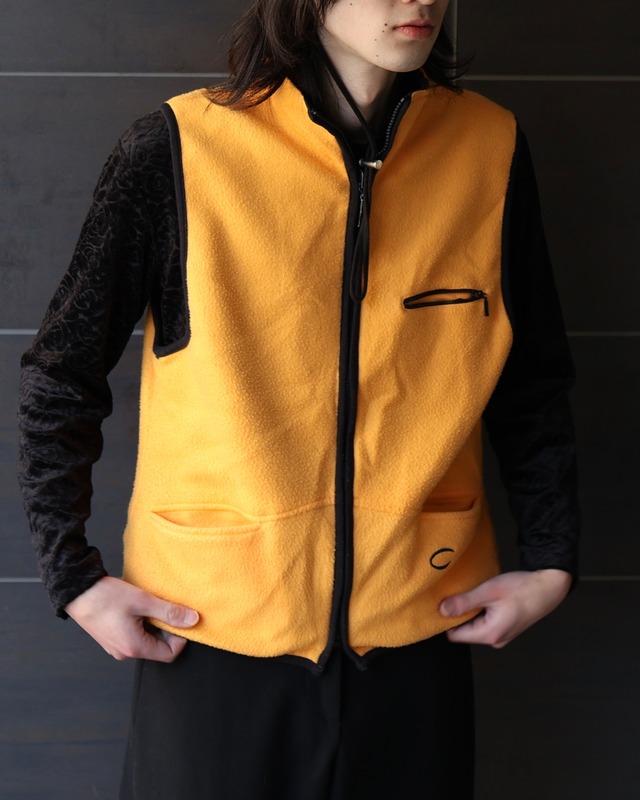 reversible zip-up fleece vest